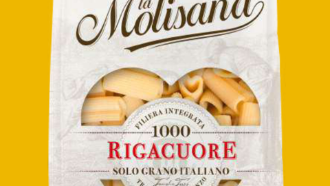 les nouvelles pâtes Rigacuore font leur apparition incarnant l’excellence de La Molisana et la transition vers un nouvel emballage papier. les nouvelles pâtes Rigacuore font leur apparition incarnant l’excellence de La Molisana et la transition vers un nouvel emballage papier.